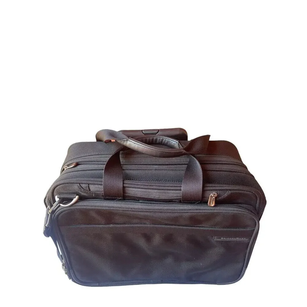 BRIGGS & RILEY Wheel Pull Along Cabin / Overnight / Travel Bag / Case